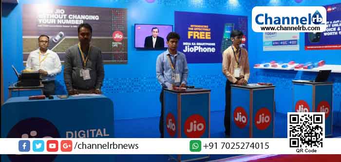 You are currently viewing മറ്റ് നെറ്റ്‍വര്‍ക്കുകളിലേക്കുള്ള വോയിസ് കോളുകള്‍ക്ക് പണം ഈടാക്കാനൊരുങ്ങി റിലയന്‍സ് ജിയോ