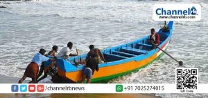 Read more about the article ന്യൂനമര്‍ദ്ദ  പ്രഭാവത്തില്‍ ശക്തമായ കാറ്റ് വീശാനുള്ള സാധ്യത; കേന്ദ്ര കാലാവസ്ഥാ വകുപ്പിന്‍റെ മുന്നറിയിപ്പിൽ മാറ്റം വരുന്നത് വരെ മത്സ്യ തൊഴിലാളികള്‍ക്ക് കടലിൽ പോകുന്നതിൽ വിലക്ക്