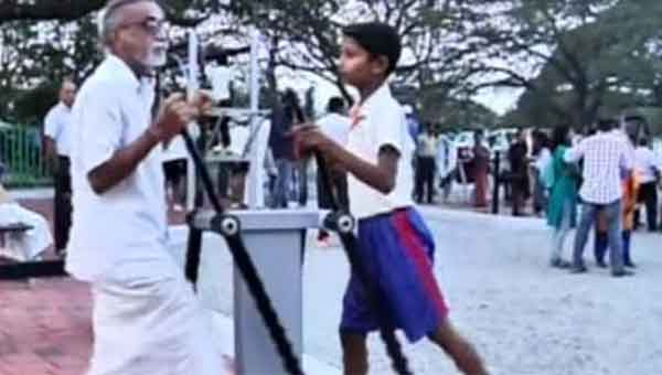 You are currently viewing ജീവിത ശൈലീ രോഗനിയന്ത്രണം ലക്‌ഷ്യം; കാസര്‍കോട് ജില്ലയിലെ വിവിധ പ്രദേശങ്ങളില്‍ തുറന്ന ജിംനേഷ്യങ്ങള്‍ സ്ഥാപിക്കും