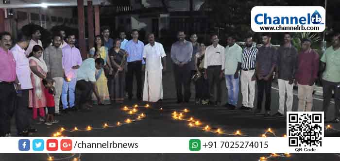 You are currently viewing ഭരണഘടനയുടെ എഴുപതാം വാര്‍ഷികത്തില്‍ തെളിഞ്ഞത് എഴുപത് ചിരാതുകള്‍