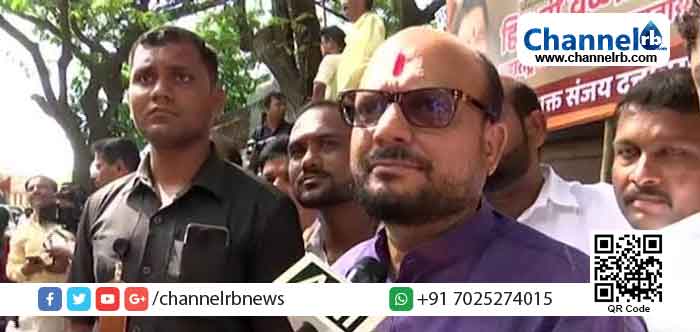 You are currently viewing മഹാരാഷ്ട്രയിലും റിസോർട്ട് രാഷ്ട്രീയം; ബി.ജെ.പി ചാക്കിട്ട് പിടിക്കുമോ എന്ന് ഭയം; ശിവസേന എം.എല്‍.എമാരെ ഹോട്ടലിലേക്ക് മാറ്റി