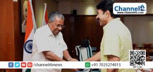 Read more about the article മമ്മൂട്ടി കേരള മുഖ്യമന്തിയുടെ വേഷത്തില്‍ എത്തുന്നു; മുഖ്യമന്ത്രി പിണറായി വിജയന് കൈകൊടുത്ത് മെഗാസ്റ്റാര്‍
