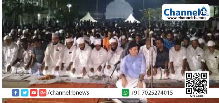 Read more about the article ക്രിസ്തീയ ദേവാലയത്തിൽ മഗ് രിബ് നമസ്കാരം നിർവ്വഹിച്ച് മുനവ്വറലി ശിഹാബ് തങ്ങളും സംഘവും;  ഇത് കേരളത്തിന്‍റെ മതമൈത്രിയുടെ മാതൃക