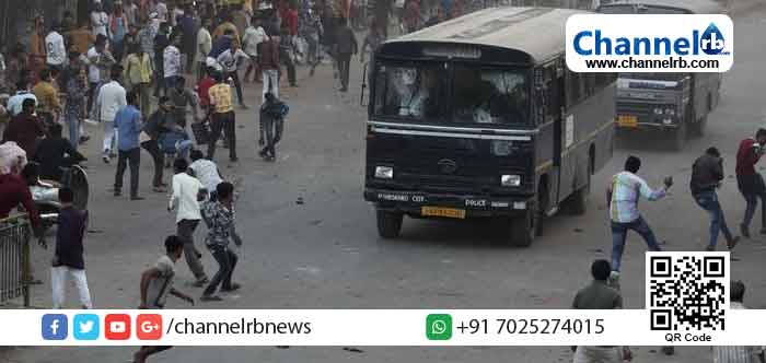 You are currently viewing പൗരത്വ നിയമ ഭേദഗതിക്കെതിരായ സമരം; രാജ്യത്താകെ 16 മരണം; ലഖ്‌നൗവില്‍ 3000 പേർ അറസ്‌റ്റിൽ