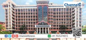 Read more about the article കേരളാ ഹൈക്കോടതി കെട്ടിടത്തില്‍ നിന്ന് ചാടി യുവാവ് ആത്മഹത്യ ചെയ്തു