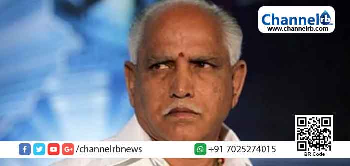 You are currently viewing കനത്ത സുരക്ഷ മറികടന്ന് എസ്.എഫ്.ഐ – യൂത്ത് കോൺഗ്രസ് പ്രവര്‍ത്തകര്‍ യെദിയൂരപ്പയ്ക്ക് കണ്ണൂരില്‍ കരിങ്കൊടി