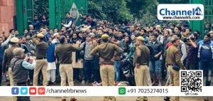 Read more about the article ജാമിയ മിലിയ പ്രതിഷേധം രാജ്യമാകെ പടരുന്നു; കേരളത്തിൽ കോഴിക്കോട് ട്രെയിൻ തടഞ്ഞ് ഡി.വൈ.എഫ്.ഐ