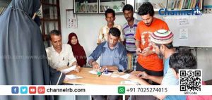 Read more about the article പെൻഷൻ, മസ്റ്ററിംഗ് നടത്തിയതിന് പിന്നാലെ വിധവകൾ പുനർവിവാഹം കഴിച്ചിട്ടില്ലെന്ന സാക്ഷ്യപത്രം ഹാജരാക്കാൻ നെട്ടോട്ടം