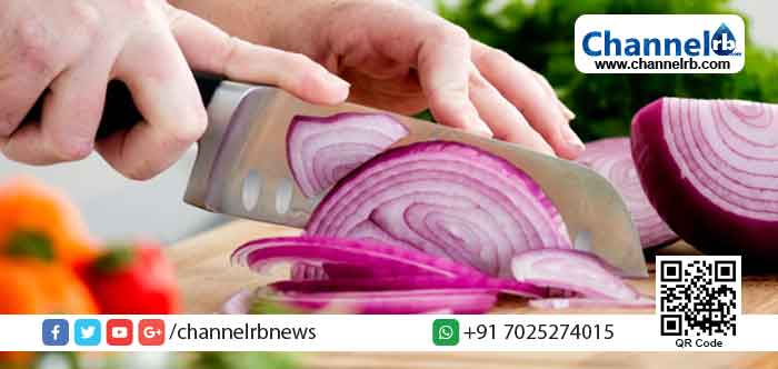 You are currently viewing ഭക്ഷണത്തിനൊപ്പം ഉള്ളി നല്‍കിയില്ല; തിരുവനന്തപുരത്ത് യുവാക്കള്‍ ഹോട്ടല്‍ അടിച്ചു തകര്‍ത്തു