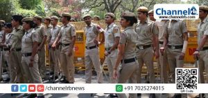 Read more about the article ഡ​ല്‍​ഹി പോ​ലീ​സി​ന് പ്ര​ത്യേ​ക അ​ധി​കാ​രം ന​ല്‍​കി കേ​ന്ദ്ര ആ​ഭ്യ​ന്ത​ര​മ​ന്ത്രാ​ല​യം; കുറ്റം ചുമത്താതെ ഒരു വര്‍ഷം വരെ ആ​ളു​ക​ളെ ക​രു​ത​ല്‍ ത​ട​ങ്ക​ലി​ല്‍ വ​യ്ക്കാ​ന്‍ അ​നു​മ​തി