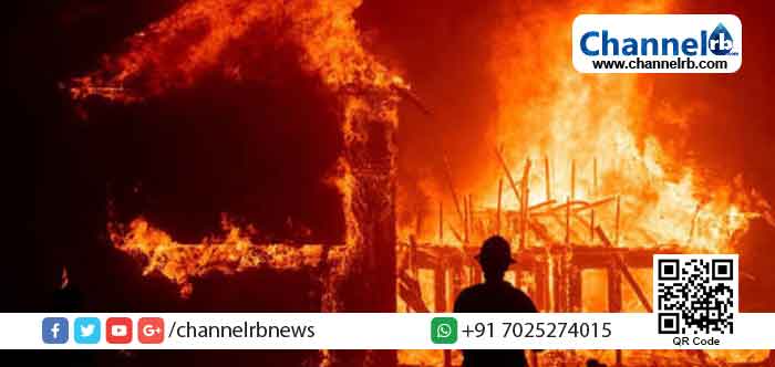 You are currently viewing കരുനാ​ഗപ്പള്ളിയിലെ സൂപ്പർമാർക്കറ്റിൽ വൻ തീപിടുത്തം; പൂർണമായും കത്തിനശിച്ചു: ഒരു കോടി രൂപയുടെ നാശ നഷ്ടം