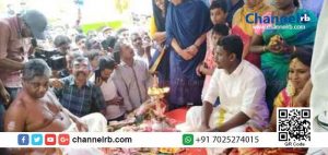 Read more about the article പള്ളി പരിസരത്ത് മുസ്ലിം ജമാഅത്ത് കമ്മിറ്റി ഒരുക്കിയ കതിര്‍ മണ്ഡപം; ഹിന്ദു മതാചാരപ്രകാരം അഞ്ജുവിൻ്റെയും ശരത്തിൻ്റെയും കല്യാണം; മലയാളികൾ ഒന്നടങ്കം കയ്യടിച്ച ഒരു കല്യാണ കഥ..!