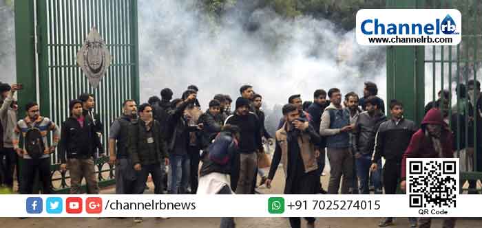 You are currently viewing അക്രമം അഴിച്ചു വിട്ടവര്‍ക്കെതിരെ നടപടി വേണം; ഡല്‍ഹി പോലിസീനെതിരെ ജാമിഅ സര്‍വ്വകലാശാല കോടതിയിലേക്ക്