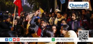 Read more about the article ജെ.എന്‍.യു വിദ്യാര്‍ത്ഥികള്‍ രാഷ്ട്രപതി ഭവനിലേക്ക് നടത്തിയ മാര്‍ച്ചില്‍ സംഘര്‍ഷം