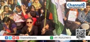 Read more about the article പൗരത്വ നിയമഭേദഗതി: ബുര്‍ഖയണിഞ്ഞ് പൊട്ട് തൊട്ട് പ്രതിഷേധക്കാര്‍ തെരുവില്‍