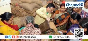 Read more about the article സംയോജിത പൊതുവിതരണ സമ്പ്രദായ നിര്‍വഹണം: ഇനി മുതല്‍ കേരളത്തിലുള്ളവര്‍ക്ക് കര്‍ണ്ണാടകയില്‍ നിന്നും  റേഷന്‍ വാങ്ങാം