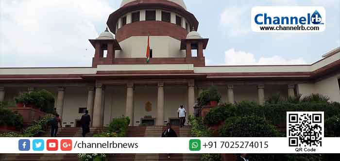 You are currently viewing കൊവിഡ് കാലത്ത് വിദ്യാഭ്യാസം എല്ലാ കുട്ടികൾക്കും ഒരുപോലെ ഉറപ്പാക്കണം; കേന്ദ്ര-സംസ്ഥാന സർക്കാരുകൾക്ക് സുപ്രീംകോടതിയുടെ  നോട്ടീസ്