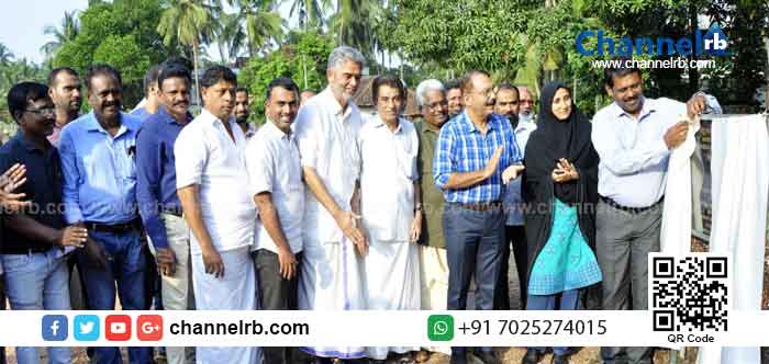 You are currently viewing ഡ്രസിങ് റൂമും ശൗചാലയവും ഉണ്ടാവും; മൂന്ന് മീറ്റർ ഉയരത്തിൽ കമ്പി വേലിയും നിർമിക്കും; കാസർകോട് നായന്മാർമൂലയിൽ ശിലാസ്ഥാപനം നിർവഹിച്ച ടെന്നീസ് കോര്‍ട്ടിൻ്റെ വിശേഷം