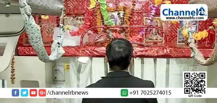 Read more about the article പ്രധാനമന്ത്രി ഉദ്ഘാടനം ചെയ്ത കാശി-മഹാകല്‍ എക്‌സ്പ്രസില്‍ ശിവപ്രതിഷ്ഠ; റെയില്‍വേക്കെതിരെ രൂക്ഷവിമര്‍ശനം