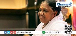 Read more about the article 2020ല്‍ എന്തോ ഒരു ദുരന്തം സംഭവിക്കുമെന്ന് മനസിലാക്കിയതോടെ പ്രത്യേക ധ്യാനം ലോക സമാധാനത്തിനായി ആരംഭിച്ചിരുന്ന്; അമൃതാനന്ദമയിയുടെ വെളിപ്പെടുത്തല്‍ ഇങ്ങിനെ