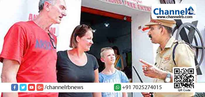 You are currently viewing കേരളത്തില്‍ വിനോദസഞ്ചാരികളെ കണ്ടാല്‍ കൈയ്യോടെ പിടികൂടി നാട്ടുകാര്‍; എന്നാല്‍ അവര്‍ നമ്മുടെ അതിഥികള്‍; അവര്‍ക്ക് താമസിക്കാന്‍ സൗകര്യം പോലീസ് ഒരുക്കും