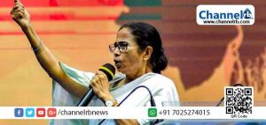 Read more about the article ഇവിടെ ഇങ്ങിനെയും ചിലർ; കൊറോണ ജാഗ്രതാ നിര്‍ദ്ദേശങ്ങള്‍ ചെവി കൊള്ളാതെ മമതാ ബാനര്‍ജി;പതിനായിരങ്ങളെ സാക്ഷിയാക്കി നടത്തിയത് അവാര്‍ഡ് വിതരണചടങ്ങ്‌