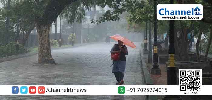 Read more about the article സംസ്ഥാനത്ത് വ്യാപകമായി മഴ; ഇടിമിന്നലേറ്റ് വീട്ടമ്മ മരിച്ചു;  തീരപ്രദേശങ്ങളിൽ 50 കി.മി വേഗതയിൽ കാറ്റ് വീശാൻ സാധ്യത എന്ന് മുന്നറിയിപ്പ്