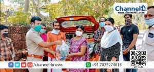 Read more about the article നിരാലംബരായ കുട്ടികൾക്ക് ഭക്ഷ്യകിറ്റ് നൽകി ‘ചങ്ങായിസ് ഓൺലി’ വാട്സ്ആപ്പ് കൂട്ടായ്മ