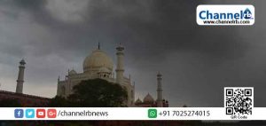 Read more about the article ശക്തമായ ഇടിമിന്നലില്‍ ആഗ്രയില്‍ മൂന്ന് മരണം; താജ്മഹലിന്‍റെ പിന്‍ഗേറ്റിലെ മാര്‍ബിള്‍ ഫലകങ്ങളും റെഡ് സറ്റോണുകളും തകര്‍ന്നു വീണു