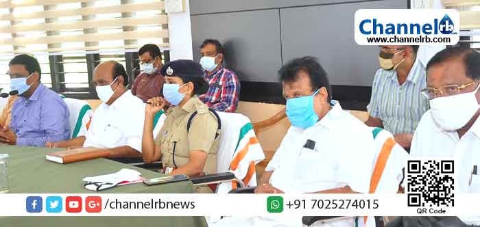 You are currently viewing മംഗലാപുരത്തേക്ക് ദിവസേന പോയിവരാന്‍ അനുവദിക്കില്ല; കാസര്‍കോട് ജില്ലയില്‍ കോവിഡ് സമ്പര്‍ക്ക വ്യാപനം തടയാന്‍ ശക്തമായ നടപടി: മന്ത്രി ഇ. ചന്ദ്രശേഖരന്‍