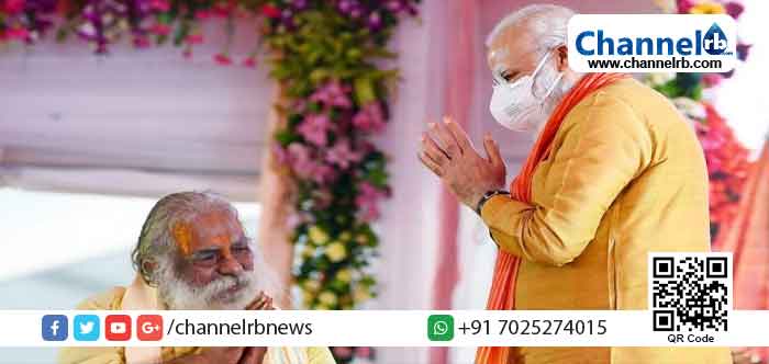 Read more about the article അയോധ്യയിലെ ഭൂമിപൂജയ്ക്ക് പ്രധാനമന്ത്രിയുമായി വേദി പങ്കിട്ട രാമജന്മഭൂമി ട്രസ്റ്റ് തലവന് കൊവിഡ്