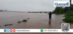 Read more about the article മഴ കനത്തു;  തേജസ്വിനി, ചന്ദ്രഗിരി ,  ചൈത്ര വാഹിനി പുഴകള്‍ കരകവിഞ്ഞൊഴുകുന്നു; 10 വീടുകള്‍ പൂര്‍ണ്ണമായും 107 വീടുകള്‍ ഭാഗീകമായും  തകര്‍ന്നു; കാസര്‍കോട് ജില്ലയില്‍ 935 കുടുംബങ്ങളെ മാറ്റിപ്പാര്‍പ്പിച്ചു