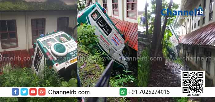 Read more about the article കാസർകോട് ജനറൽ ആശുപത്രി മോർച്ചറിക്ക് സമീപം ആംബുലൻസ് കുഴിയിലേക്ക് വീണ് അപകടം; ആംബുലൻസിൽ കോവിഡ് സ്ഥിരീകരിച്ച വീട്ടമ്മയുടെ മൃതദേഹവും