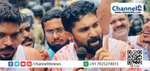 Read more about the article മന്ത്രി കെ. ടി ജലീലിന്‍റെ രാജി ആവശ്യപ്പെട്ടുള്ള പ്രതിഷേധം; ചോരയില്‍ കുളിച്ച് വി. ടി ബല്‍റാം ഉള്‍പ്പെടെയുള്ളവര്‍; സമര പാതയിൽ പുറകോട്ടില്ലെന്ന് ഷാഫി