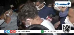 Read more about the article ഒടുവില്‍ രാഹുലും പ്രിയങ്കയും ഹത്രാസില്‍; കൊല്ലപ്പെട്ട ദളിത്‌ പെണ്‍കുട്ടിയുടെ കുടുംബാംഗങ്ങളുമായി  വിവരങ്ങള്‍ ചോദിച്ചറിഞ്ഞു