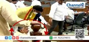 Read more about the article ആന്ധ്രയില്‍ ചന്ദ്രബാബു നായിഡു ഉള്‍പ്പെടെ 13 എം.എല്‍.എമാരെ നിയമസഭയില്‍ നിന്നും പുറത്താക്കി