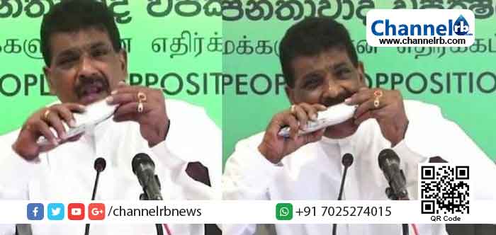 You are currently viewing മീനിലൂടെ കൊവിഡ് വരില്ല; തെളിയിക്കാന്‍ മീൻ പച്ചയ്ക്ക് കഴിച്ച് ശ്രീലങ്കൻ മുൻ മന്ത്രി