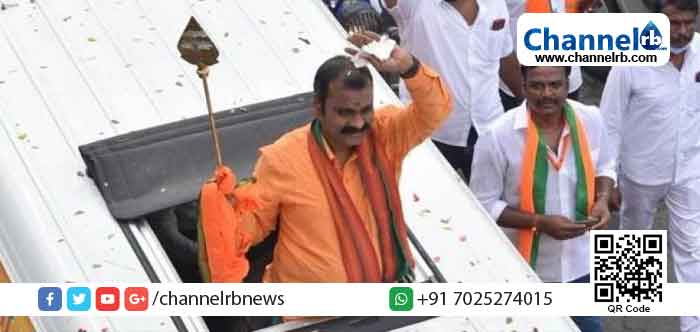 Read more about the article തമിഴ്നാട്ടില്‍ അനുമതിയില്ലാതെ വെട്രിവേല്‍ യാത്ര; ബി.ജെ.പി അധ്യക്ഷന്‍ ഉള്‍പ്പെടെ  അറസ്റ്റില്‍