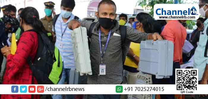 Read more about the article തദ്ദേശ സ്വയംഭരണ തെരഞ്ഞെടുപ്പ് : കാസർകോട് ജില്ല തിങ്കളാഴ്ച പോളിങ് ബൂത്തിലേക്ക്; മദ്യം,പണം വിതരണം എന്നിവ കണ്ടെത്താന്‍ പരിശോധനയ്ക്ക് 123 ഉദ്യോഗസ്ഥര്‍