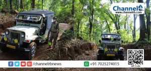 Read more about the article കേരള കര്‍ണ്ണാടക അതിര്‍ത്തി പഞ്ചായത്തായ ദേലമ്പാടിയിൽ തെരഞ്ഞെടുപ്പ് സുഗമമാക്കാന്‍ കര്‍മ്മനിരതരായി പോലീസ്