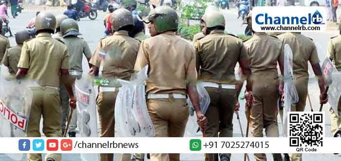 You are currently viewing തദ്ദേശ തെരഞ്ഞെടുപ്പ്:  കാസര്‍കോട് ജില്ലയില്‍ സുരക്ഷയ്ക്ക് 2557 പോലീസുകാര്‍;  9 വോട്ടെണ്ണല്‍ കേന്ദ്രങ്ങള്‍