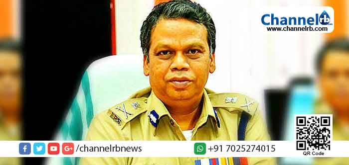 Read more about the article കേരളം ഭീകര സംഘടനകളുടെ റിക്രൂട്ടിങ്ങ് ഗ്രൗണ്ടായി മാറുന്നു; വിദ്യാഭ്യാസമുള്ളവരെ ഭീകര സംഘടനകള്‍ക്ക് ആവശ്യമാണ്; ലോക്‌നാഥ് ബെഹ്‌റ പറയുന്നു