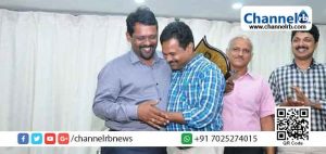 Read more about the article മൂന്ന് വര്‍ഷത്തെ സേവനത്തിന് ശേഷം കളക്ടര്‍ ഡോ. സജിത് ബാബു സ്ഥലം മാറി പോകുമ്പോള്‍; ജില്ലയുടെ വികസനത്തിന്‍റെ നാള്‍വഴികള്‍ ഓര്‍മ്മപ്പെടുത്തി ജില്ലാ ഇന്‍ഫര്‍മേഷന്‍ ഓഫീസര്‍ എം. മധുസൂദനന്‍