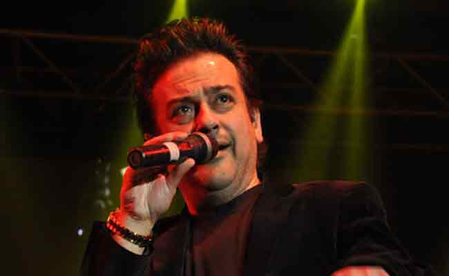 Read more about the article ഖുറാനിലോ പ്രവാചകൻ മുഹമ്മദിന്‍റെ വചനങ്ങളായ ഹദീസിലോ സംഗീതം ഹറാമാണെന്ന് പറയുന്നില്ല; താലിബാന്‍റെ നിയന്ത്രണങ്ങളെ പരസ്യമായി വിമർശിച്ച് അദ്നൻ സാമി