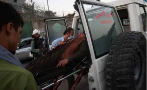 Read more about the article ആയിരക്കണക്കിന് പേരെ ഒഴിപ്പിക്കുന്ന നടപടികള്‍ക്കിടെ കാബൂള്‍ വിമാനത്താവളത്തിന് പുറത്ത് വൻ സ്ഫോടനം