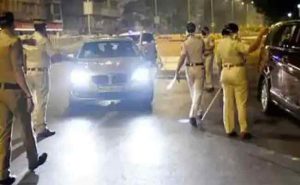 Read more about the article കേരളത്തില്‍ തിങ്കളാഴ്ച മുതൽ രാത്രി കർഫ്യൂ; ഉത്തരവ് പുറത്തിറങ്ങി; ഇളവുകളെ കുറിച്ച് അറിയാം