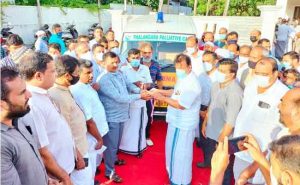 Read more about the article സാന്ത്വന പരിചരണം മഹത്തായ സേവനം; തളങ്കര പാലിയേറ്റീവ് കെയറിന്‍റെ ആംബുലന്‍സ് സമര്‍പ്പിച്ച് എന്‍.എ നെല്ലിക്കുന്ന് എം.എല്‍.എ