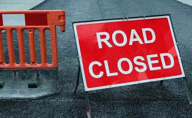 Read more about the article ഗെയിൽ പൈപ്പ് ലൈൻ: ബേവിഞ്ച-ആലൂർ-ഇരിയണ്ണി-മുണ്ടക്കൈ റോഡുകളില്‍ ഗതാഗത നിയന്ത്രണം ഏർപ്പെടുത്തി