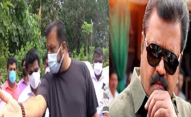 Read more about the article ഞാൻ ഒരു എം.പിയാണ്, സല്യൂട്ട് ആകാം; ഒല്ലൂർ എസ്.ഐയെക്കൊണ്ട് സല്യൂട്ട് ചെയ്യിപ്പിച്ച് സുരേഷ് ഗോപി