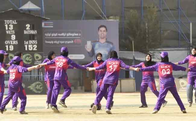 Read more about the article താലിബാന്‍ ഭരണക്കൂടം അഫ്‌ഗാനിൽ വനിതാ ക്രിക്കറ്റ് നിരോധിച്ചാൽ നടക്കാനിരിക്കുന്ന ടെസ്റ്റ് റദ്ദാക്കും; മുന്നറിയിപ്പുമായി ഓസ്ട്രേലിയ